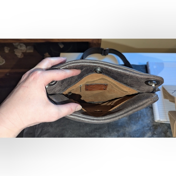 Patricia Nash Francesca Boho Crossbody Pewter Leather Bag w/Studs NWOT - Picture 5 of 5